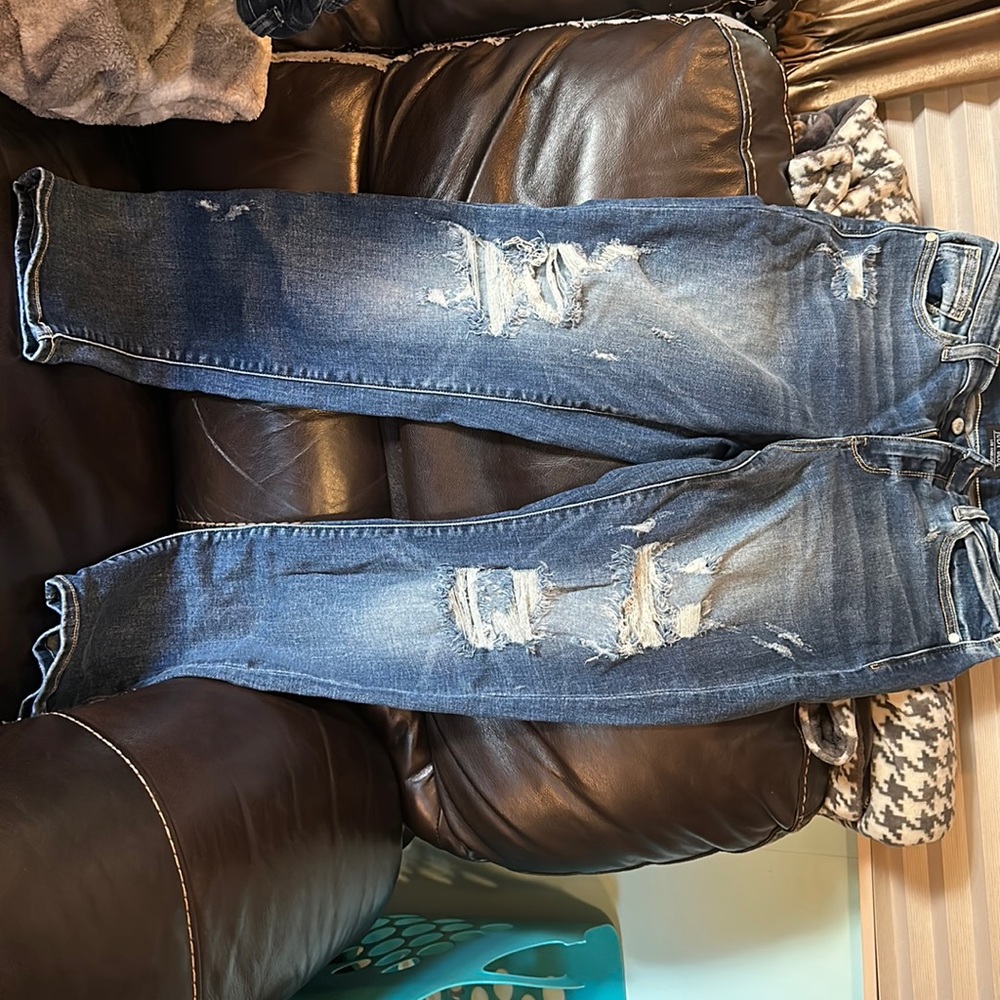 Judy blue distressed jeans